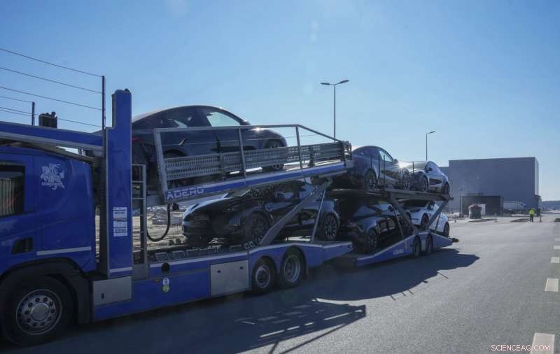 Tesla Inaugurates First European Gigafactory Near Berlin, Strategic Milestone for EV Expansion