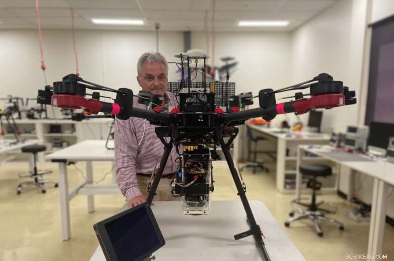 Australian Researchers Map Hoverfly Brains for 4km Drone Detection