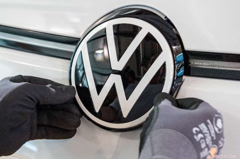 Volkswagen Reports 75% Profit Increase to €15.4B Despite Lower Car Sales