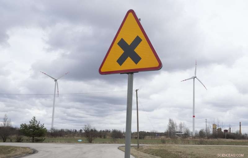 Poland Achieves Record Wind Energy Output, Covering 30% of Power Demand During Storm