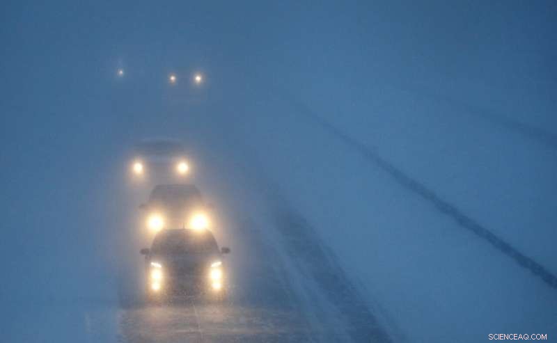 U.S. Approves Adaptive Headlights to Eliminate Glare for Oncoming Drivers