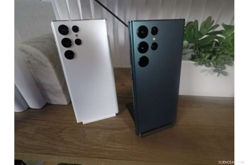 Samsung Galaxy S22 Ultra with S-Pen: A Strategic Move to Reclaim Premium Smartphone Market