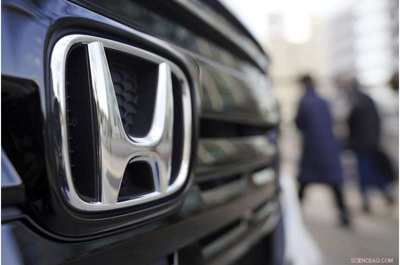 Honda Reports 32% Profit Drop in Q1 Amid Rising Costs and Chip Shortages