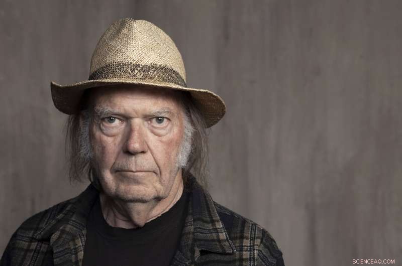 Neil Young s Spotify Boycott Exposes Platform s Hands-Off Flaws in Joe Rogan Row
