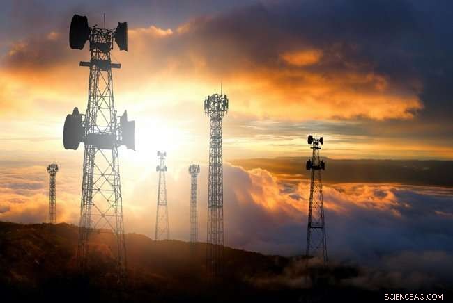 Deep Learning Solutions for Power Optimization in 5G MIMO Technology