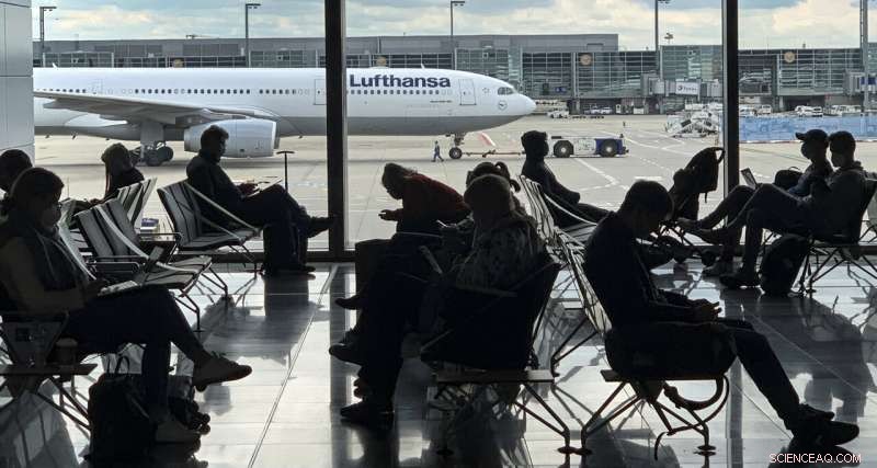 German Air Passenger Numbers Rebound in 2021 but Remain 67% Below Pre-COVID Levels