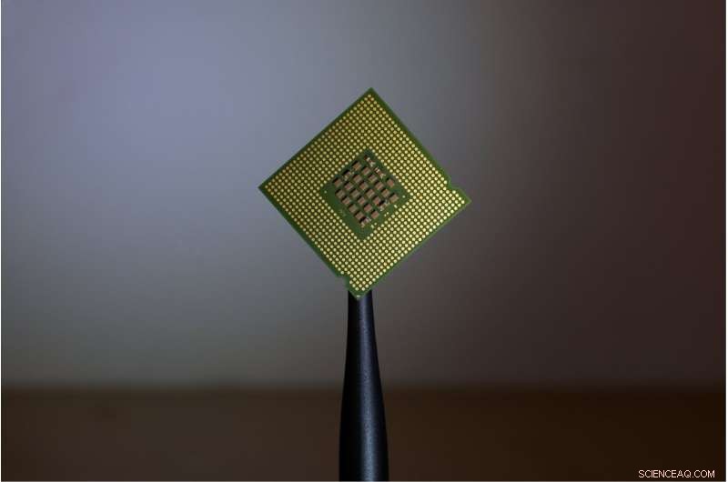 U.S. Semiconductor Shortage to Persist: Georgia Tech Expert Urges Domestic Manufacturing Shift