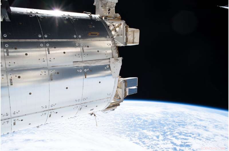 European Data Relay System Enables Light-Speed Broadband Connectivity for ISS Astronauts to Europe