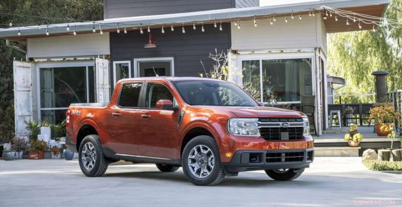 Ford Maverick Wins 2022 Truck of the Year, Bronco Claims Utility of the Year in North American Awards