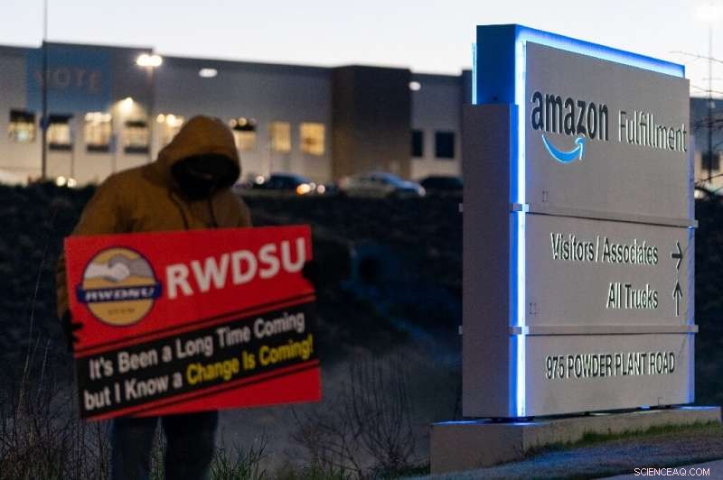 Amazon Alabama Warehouse Union Vote Rematch Scheduled for Next Month