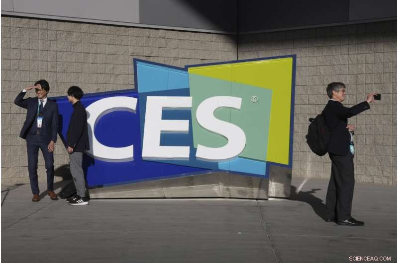 CES 2022 Attendance Drops Over 70% Amid COVID-19 Pandemic