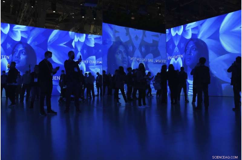 CES 2022 Attendance Drops Over 70% Amid COVID-19 Pandemic