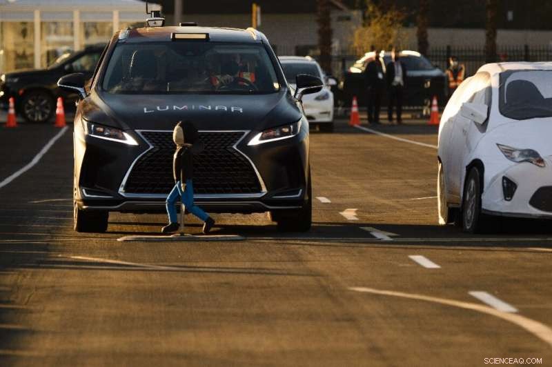 Tesla s Camera-Only Autonomous Driving Strategy Sparks Industry Debate