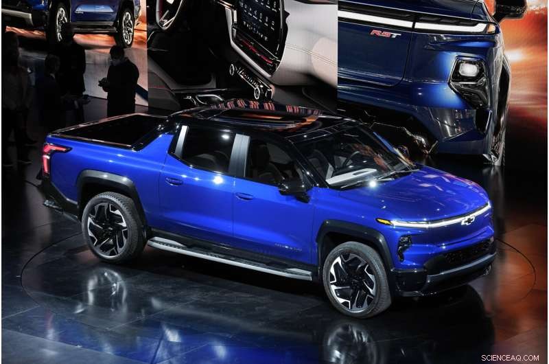 Chevrolet Silverado EV Debuts as GM Enters Competitive Electric Truck Market