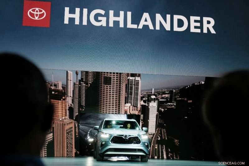 Toyota Surpasses General Motors to Lead US Auto Sales in 2021