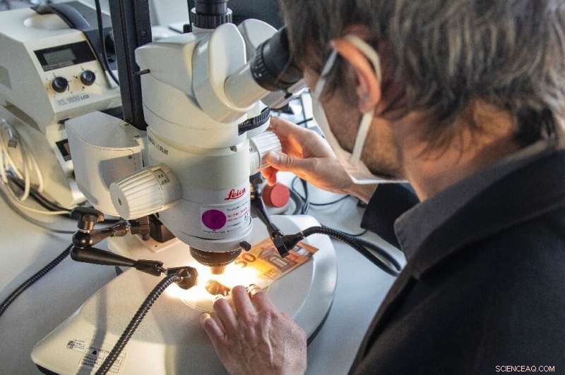Inside the European Central Bank s Advanced Anti-Counterfeiting Laboratory