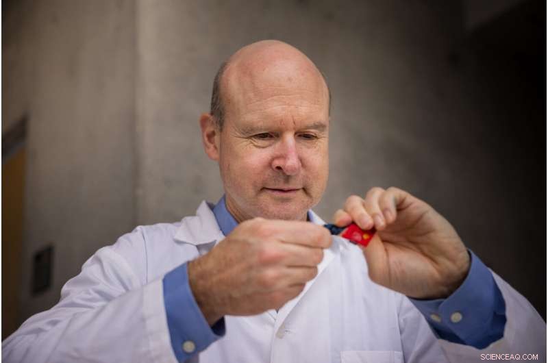 UBC Engineers Develop Stretchable, Washable Battery for Next-Generation Wearables