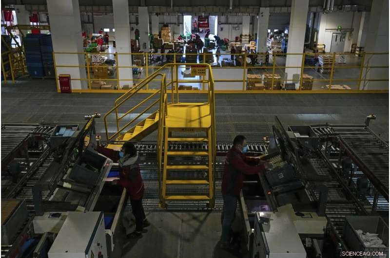 Chinese Consumers Achieve $139 Billion in Singles Day Sales Amid Muted 2021 Festivities