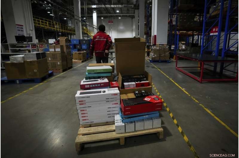 Chinese Consumers Achieve $139 Billion in Singles Day Sales Amid Muted 2021 Festivities