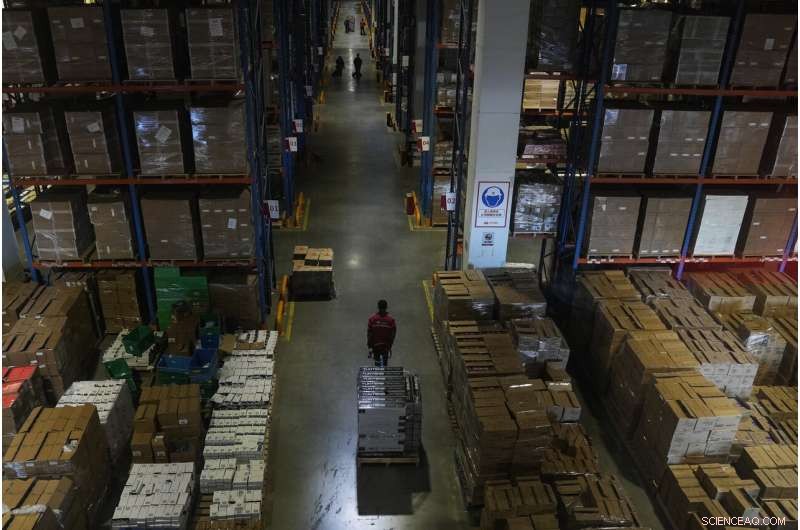 Chinese Consumers Achieve $139 Billion in Singles Day Sales Amid Muted 2021 Festivities