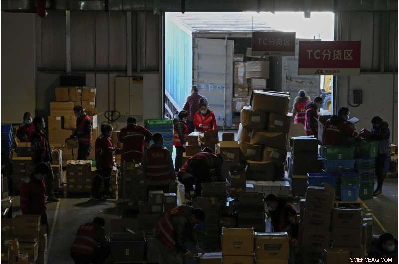 Chinese Consumers Achieve $139 Billion in Singles Day Sales Amid Muted 2021 Festivities