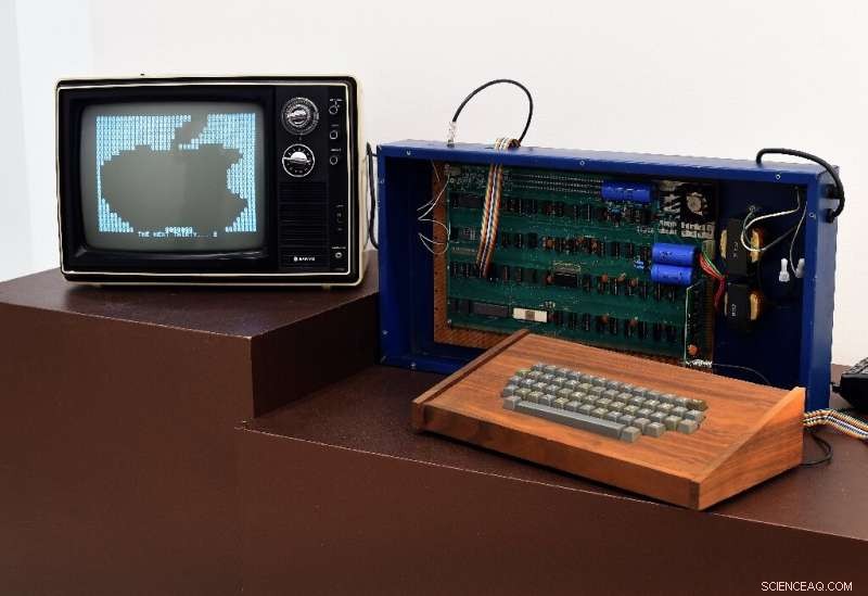 Rare Original Apple-1 Computer Hand-Built by Steve Jobs and Steve Wozniak Heads to Auction