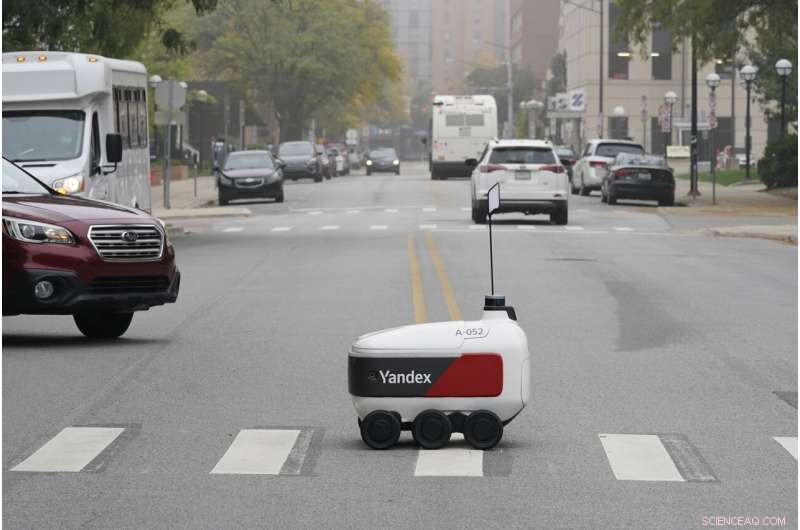 Autonomous Food Delivery Robots Expand Across Campuses and Cities Amid Rising Demand