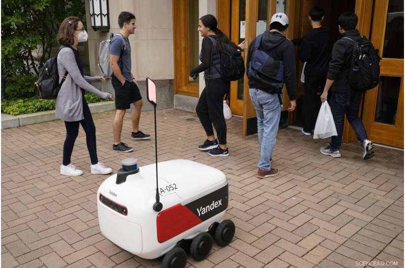 Autonomous Food Delivery Robots Expand Across Campuses and Cities Amid Rising Demand