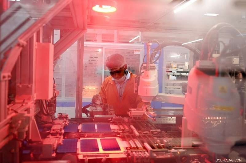 India s Bhadla Solar Park: Leading Renewable Energy Revolution in the Thar Desert