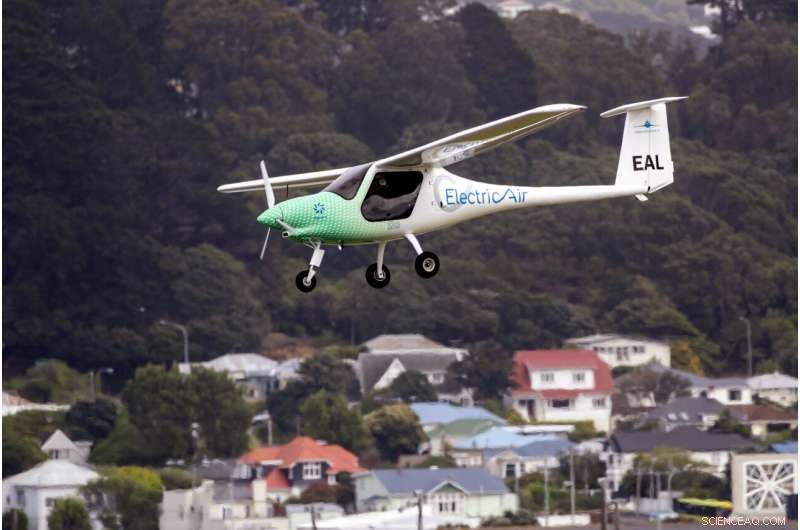 World First: Electric Plane Successfully Crosses Cook Strait, New Zealand