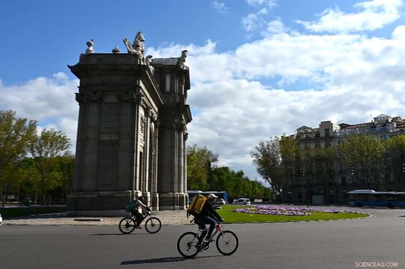 Spain s Landmark Delivery Rider Law: Reshaping the EU Takeaway Market