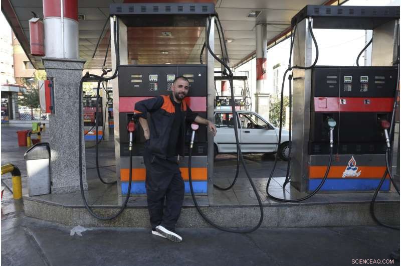 Nationwide Cyberattack Disrupts Fuel Payments at All Iranian Gas Stations