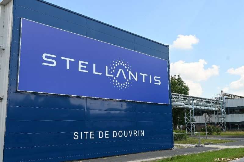 Stellantis and Samsung SDI Forge Joint Venture for US EV Battery Production