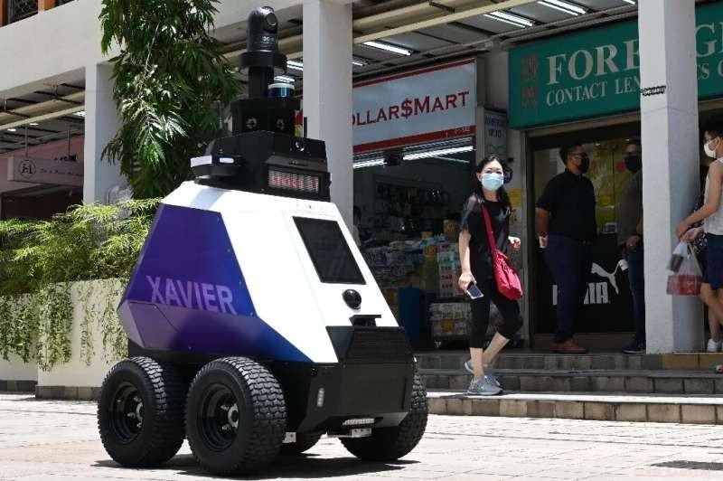 Singapore s Patrol Robot Trials Raise Surveillance and Privacy Concerns