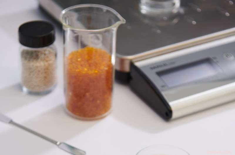 ULT s Smart Air Filter Prototype with Automatic Sensor Monitoring for High-Tech Processes