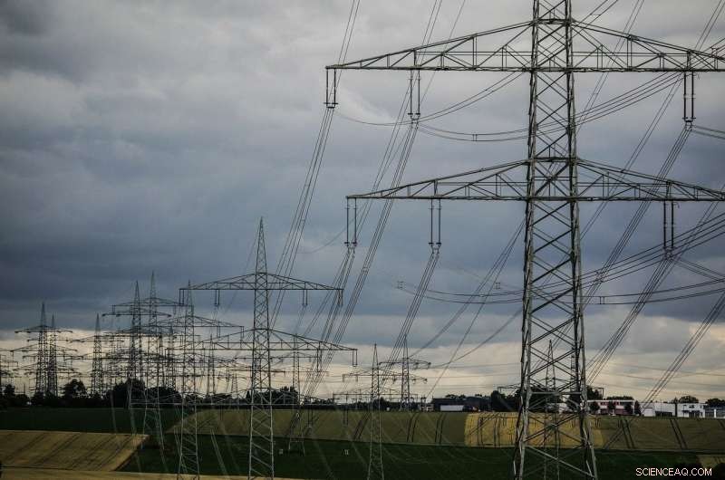 Georgia Tech Study Analyzes How Power Restoration Varies with Severe Storm Severity