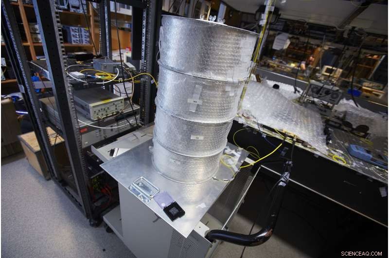 Chalmers University s Compact Optical Amplifier: A Breakthrough for Revolutionizing Communication