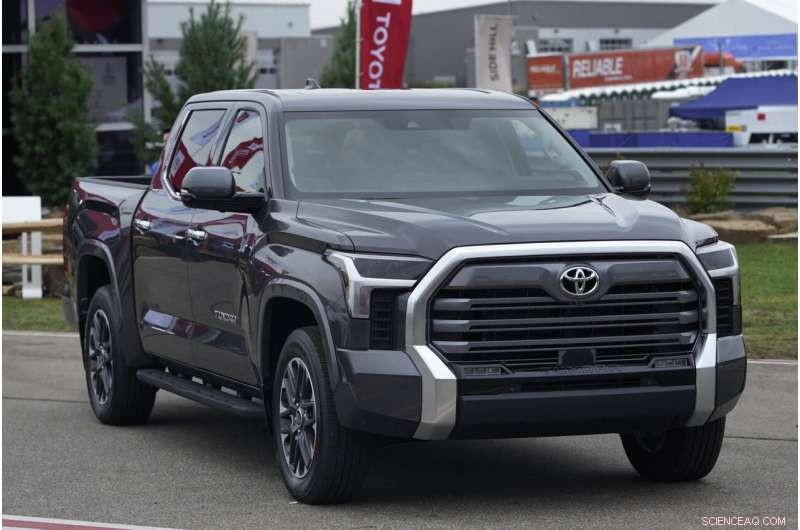 Toyota Discontinues V8 Engine in Tundra Redesign, Introduces Hybrid Powertrain