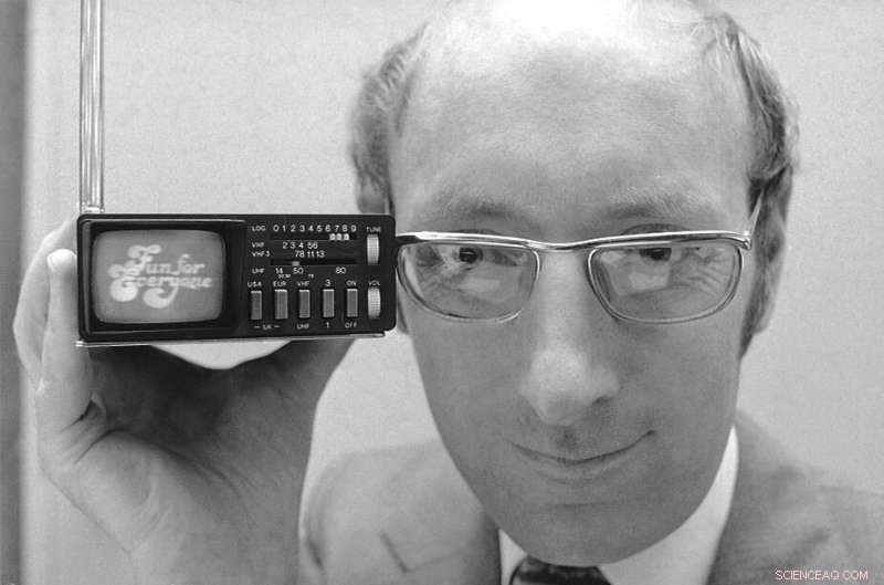 Clive Sinclair, British Computing Innovator Who Inspired a Generation, Dies at 81