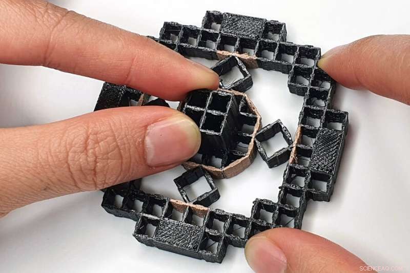 MIT Develops 3D-Printed Smart Structures with Embedded Sensing for Interactive Device Prototyping