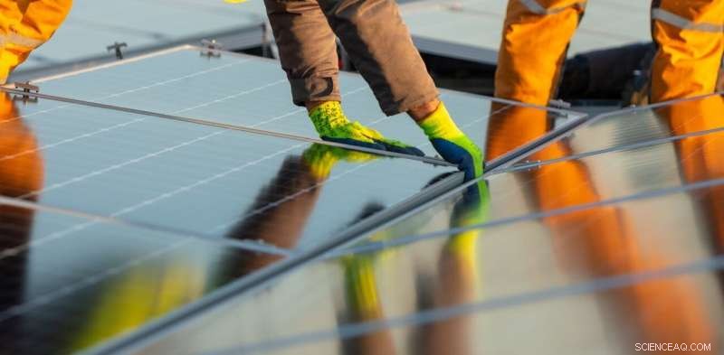 Can Renewable Energy Fully Replace Fossil Fuels Worldwide?