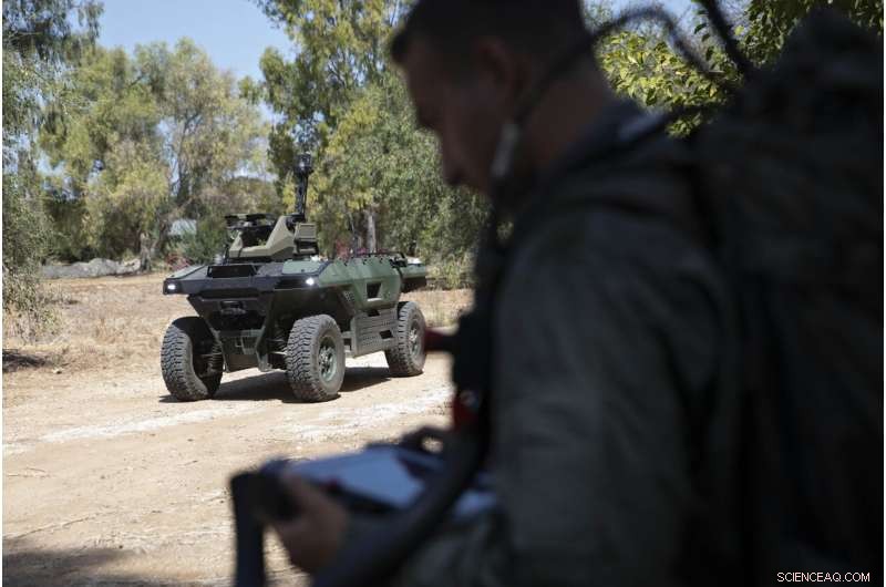 Israel Aerospace Industries Unveils Armed Robot for Border Security