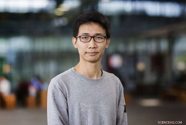 Innovative Graph Theory Methodology for Modeling Large-Scale Dynamic Networks