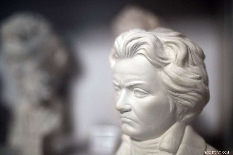 Nexus Orchestra Uses AI to Complete Beethoven s Unfinished Tenth Symphony