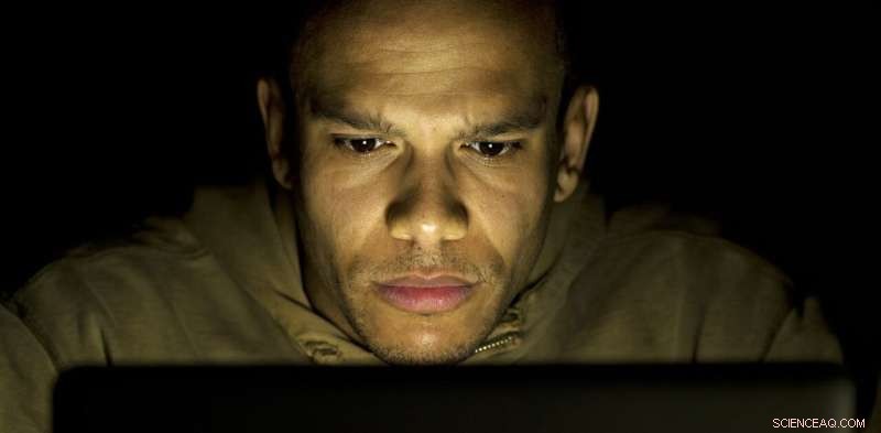 The Deceptive Rise of Personalized Gambling Advertisements Online