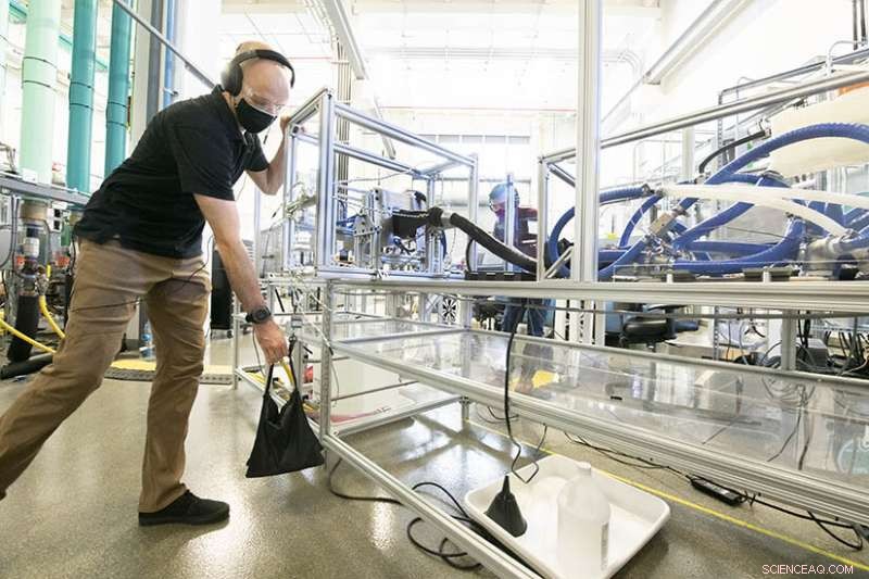 NREL Tests Electric Truck Charging Systems to Drive Emission Reductions