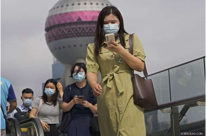 China to Strengthen Regulatory Oversight of Tech Algorithms for Content Personalization