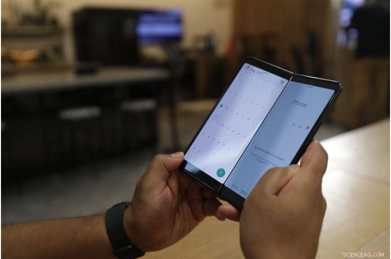 Samsung Launches Affordable and Durable Foldable Smartphones to Expand Market Appeal