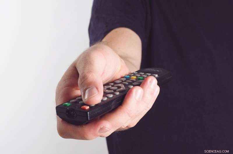 Dish-Sinclair Carriage Dispute Threatens 108 Local TV Channels with Removal