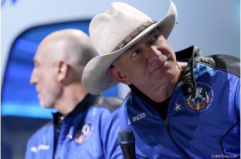 Jeff Bezos  Worker Comments After Spaceflight Spark Criticism